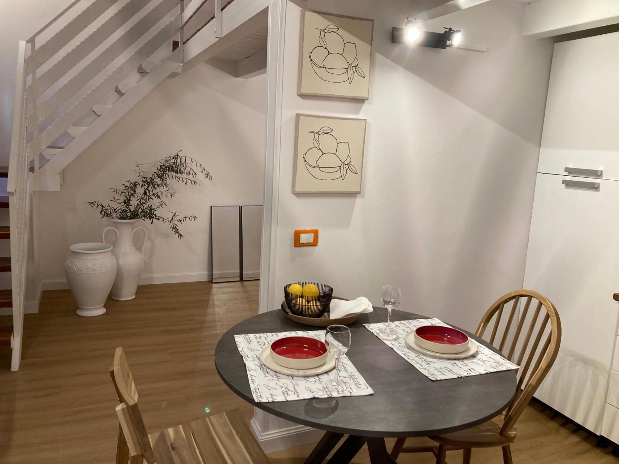 Lavica Di Mezzo Apartments 卡塔尼亚 外观 照片